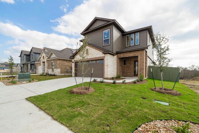 Building Photo - 17217 Adoro Dr