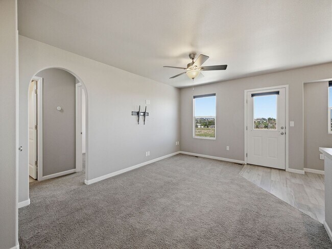 Building Photo - Modern Cheyenne Convenience | 3 Bed Home with Bonus Living Space Near Downtown & I-25
