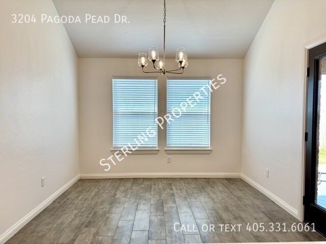Building Photo - 3204 Pagoda Pead Dr
