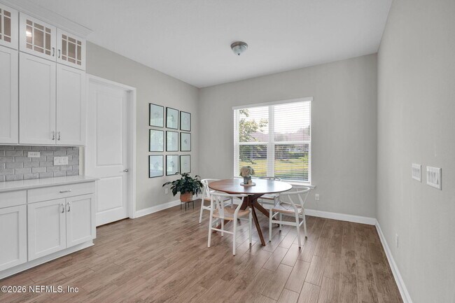 Building Photo - 247 Huguenot Ln