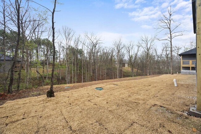 Building Photo - 40 Banff Dr