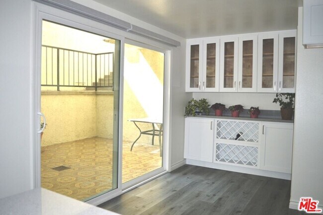 Building Photo - 5425 Godbey Dr