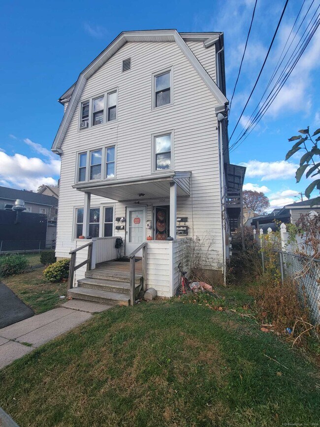 Primary Photo - 1048 Broad St