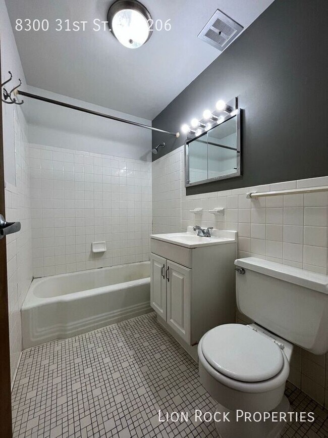Building Photo - 8300 W 31st St