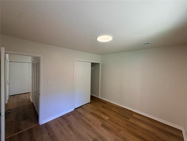 Building Photo - 25 Country Pl Ct