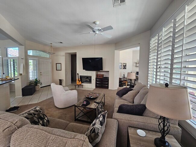 Building Photo - 35875 Donny Cir