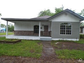 Building Photo - 3501 Avenue D