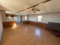 Building Photo - 115 Country Living Ln