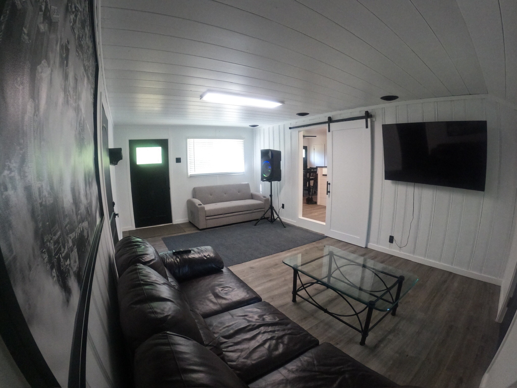 Building Photo - 937 Avenue B