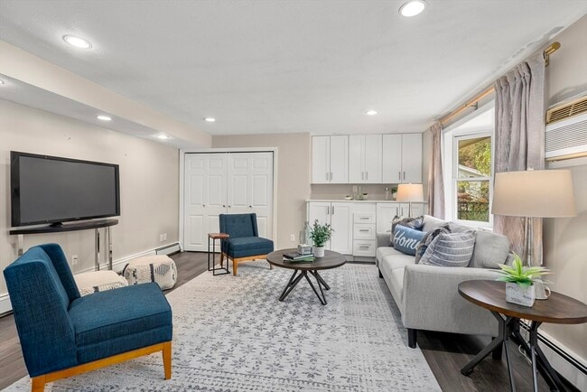 Building Photo - 62 Gregory Rd