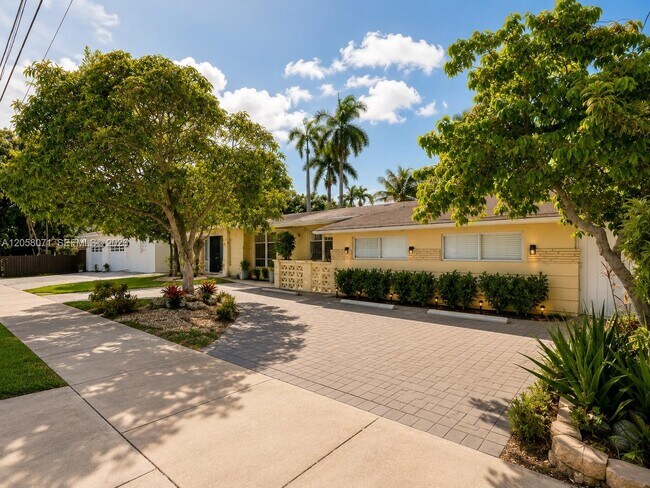 Building Photo - 13540 NW 17th Ave