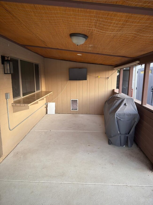 Building Photo - 17046 N 37th Ave