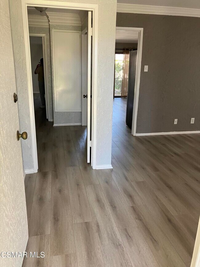 Building Photo - 2558 Northlake Cir