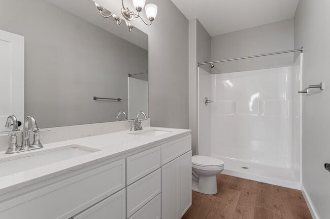 Building Photo - 3133 County Rd 600 E