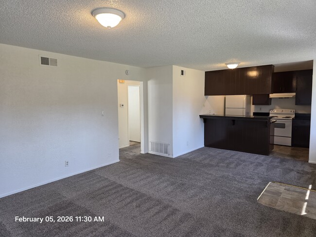 Building Photo - 5978 Walerga Rd