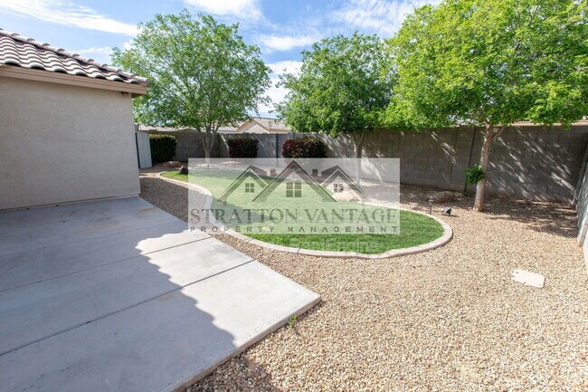 Building Photo - 9630 W Kingman St