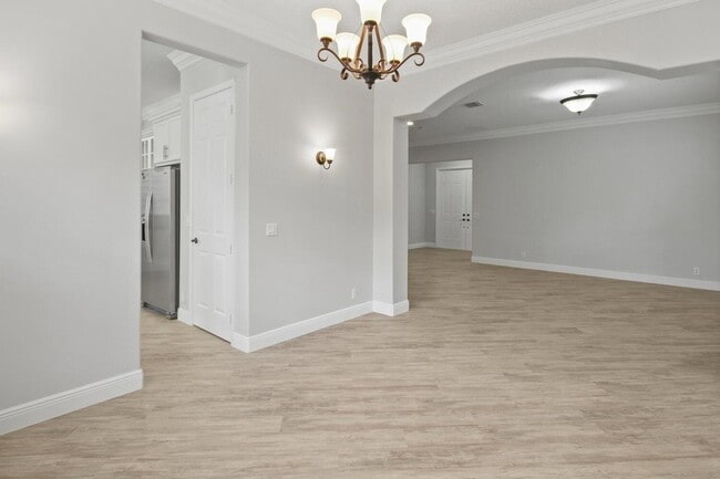 Building Photo - 9845 Cobblestone Creek Dr