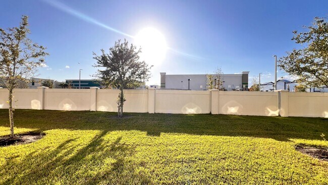 Building Photo - Beautiful, Resort-Style Living with this 3...