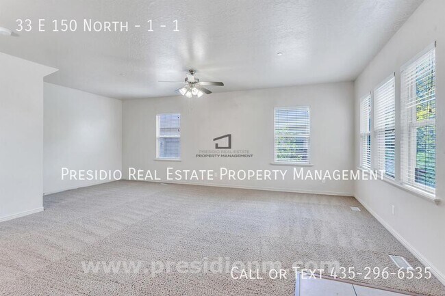 Building Photo - 33 E 150 N