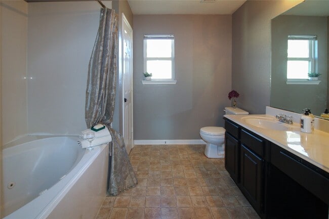 Building Photo - 11403 Sugar Bowl Dr