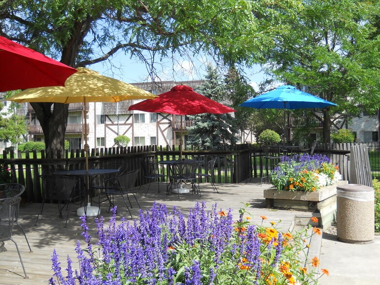 Ramsgate Apartments 700 Cambridge St Hopkins MN 55343 Apartment Finder