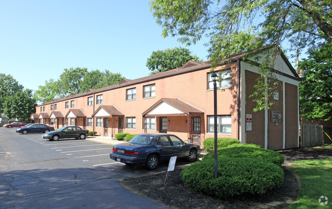 Primary Photo - Westerville Green Apartments