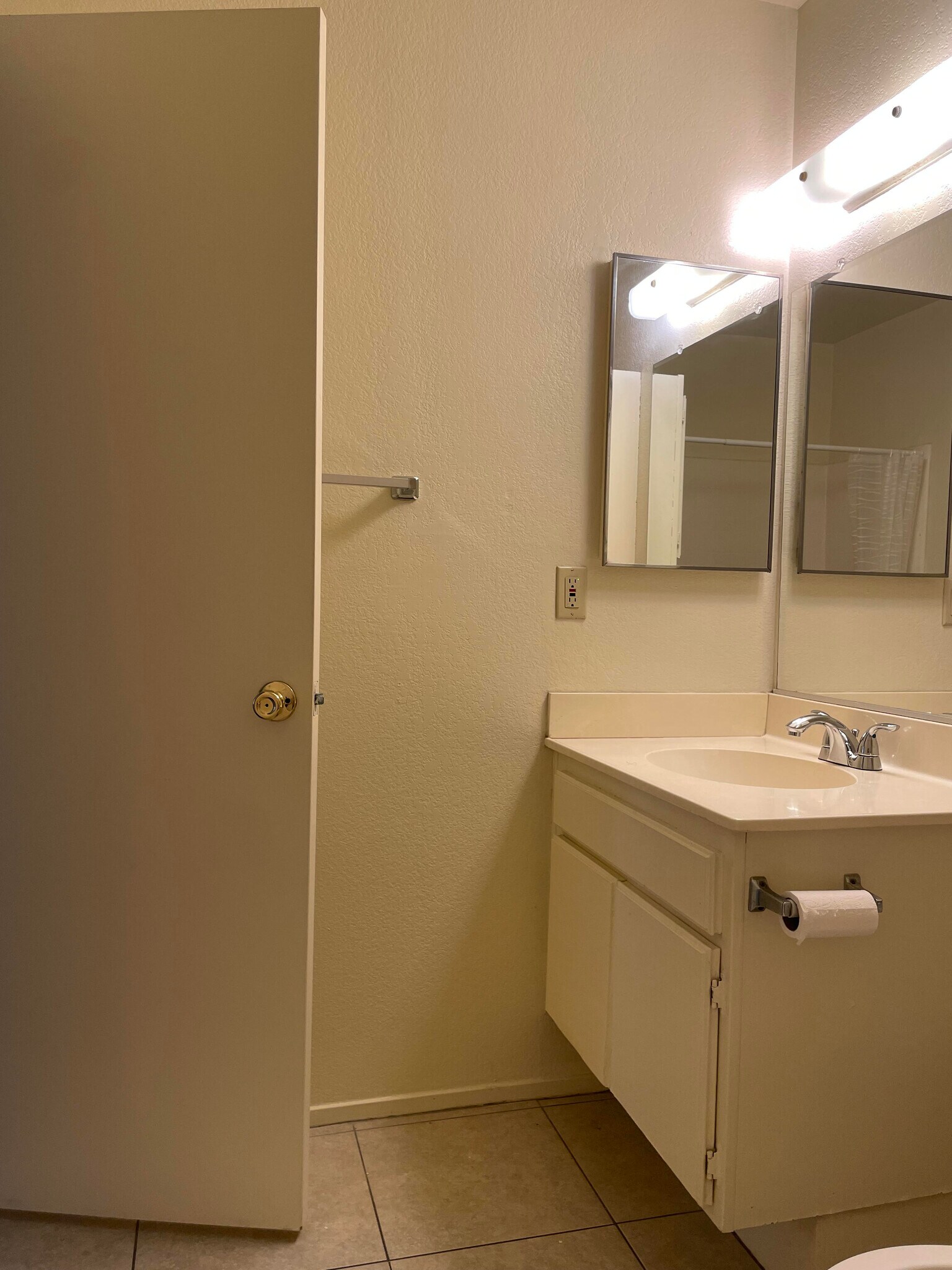 Building Photo - 1117 Seabreeze Way