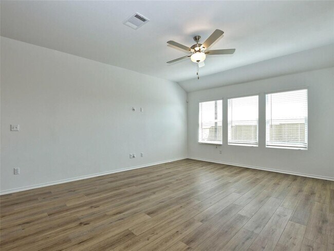 Building Photo - 229 Vortex Pass