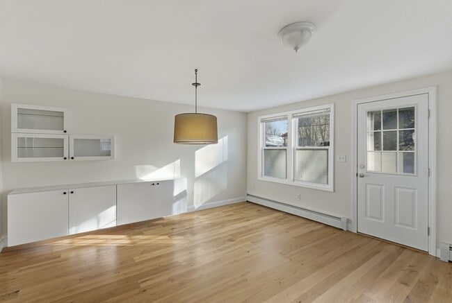 Building Photo - 45R South