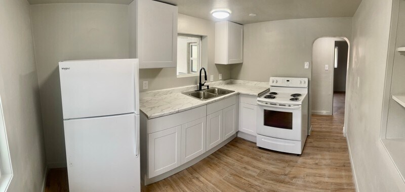 Building Photo - 1415 W 3350 S
