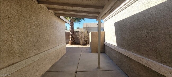 Building Photo - 1915 Winter Hill St