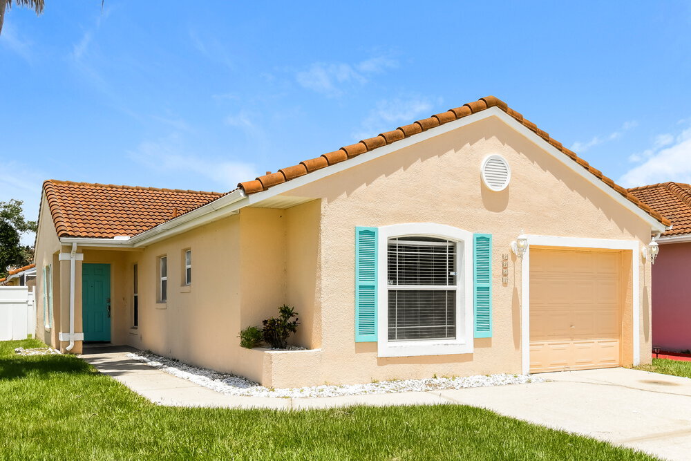 Building Photo - 2282 Santa Lucia St