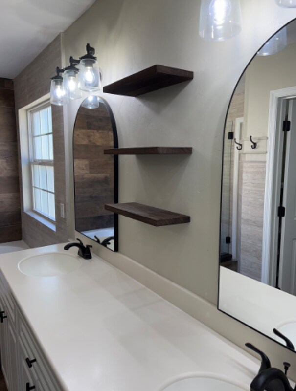 Building Photo - 8392 Ivy Brook Ln