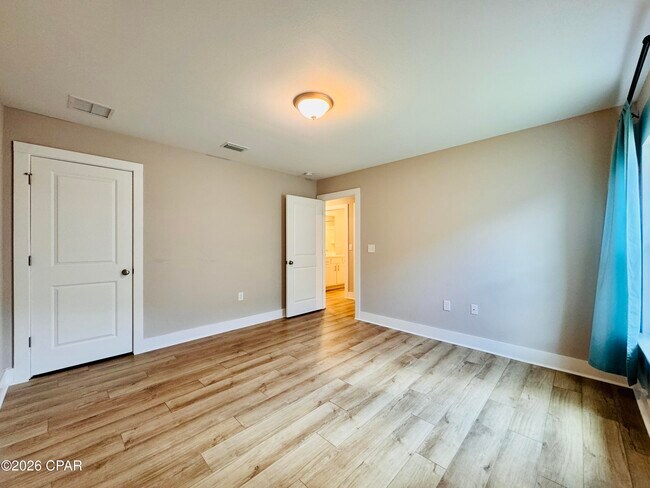 Building Photo - 290 Bayou Bend Ln