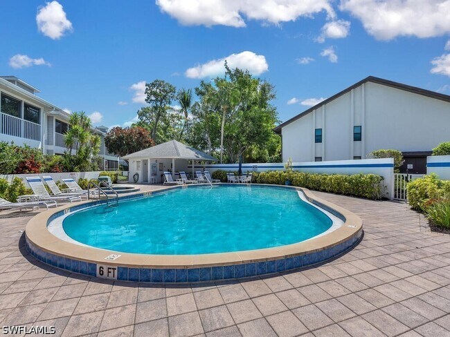 Building Photo - 1200 Misty Pines Cir