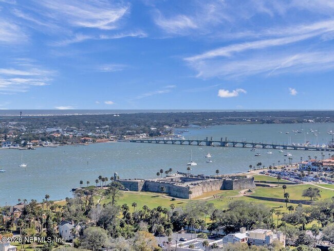 Building Photo - 23 Mulberry St