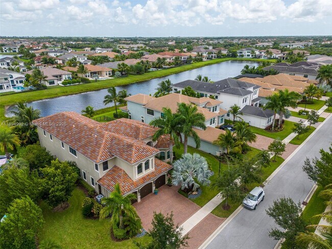 Building Photo - 16796 Strasbourg Ln