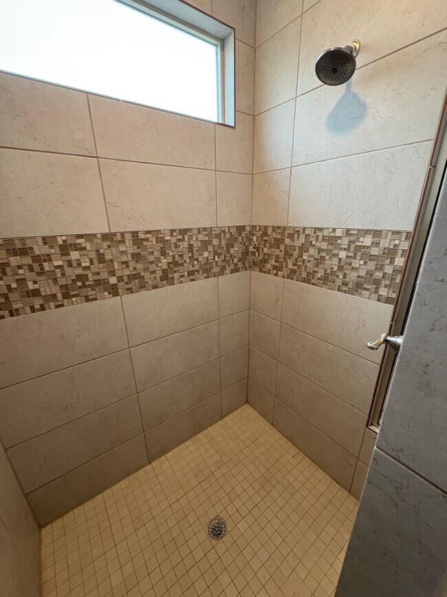 Building Photo - Home for rent in Socorro