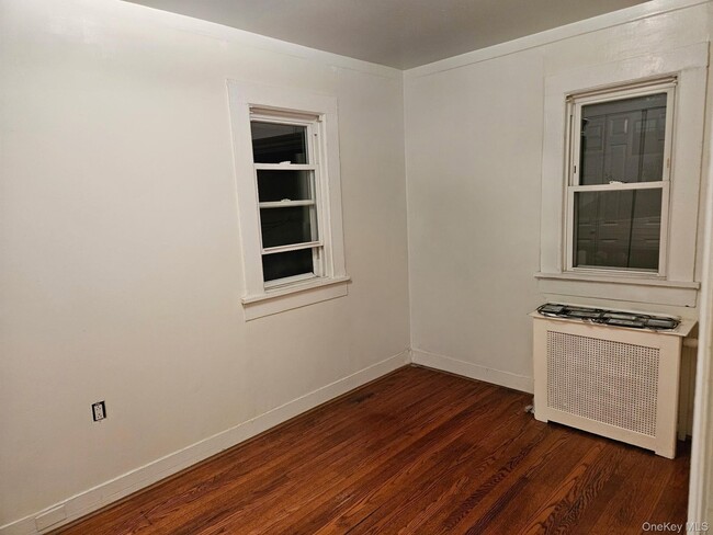 Building Photo - 43-05-43-21 21st Ave