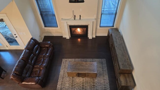 Building Photo - 6002 Bedstone Dr