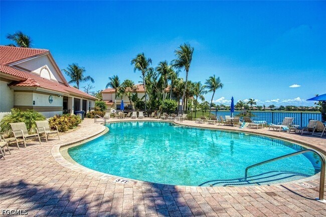 Building Photo - 11001 Sea Tropic Ln