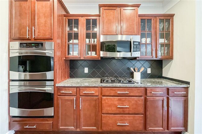 Building Photo - 12729 Vanderhorst St