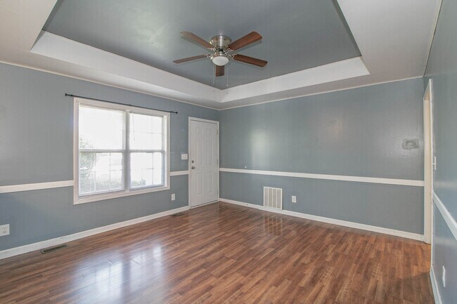 Building Photo - 1634 Hannibal Dr