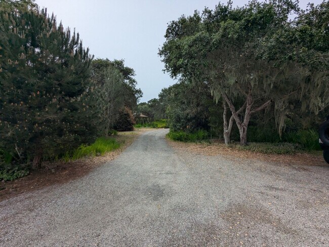 Building Photo - 3 Bedroom 3 Bath home in Los Osos