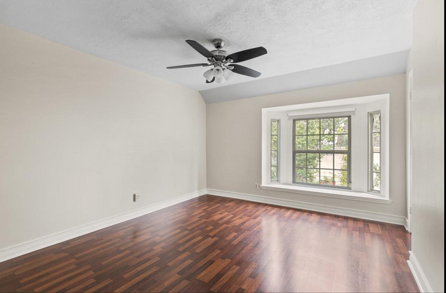 Upstairs Secondary Bedroom - 5239 Arboles Dr