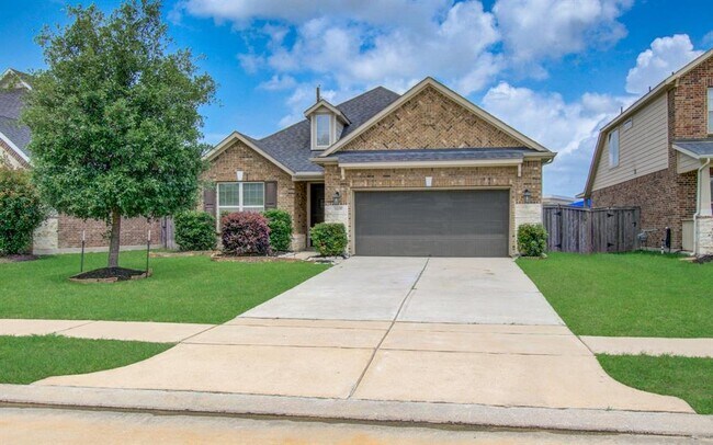 Primary Photo - 1618 Dominion Heights Ln