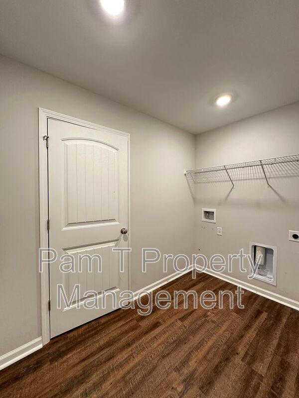 Building Photo - 87 Dunnoman Dr