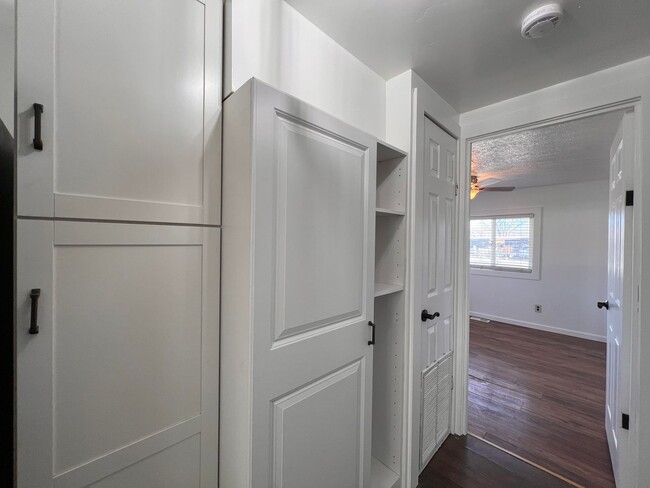 Building Photo - Two bedroom manufactured home in Silver Springs, NV