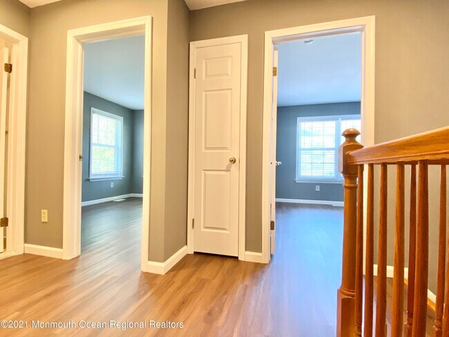 Building Photo - 1133 Roseberry Ct
