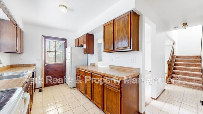 Building Photo - 5735 W 2nd Ave